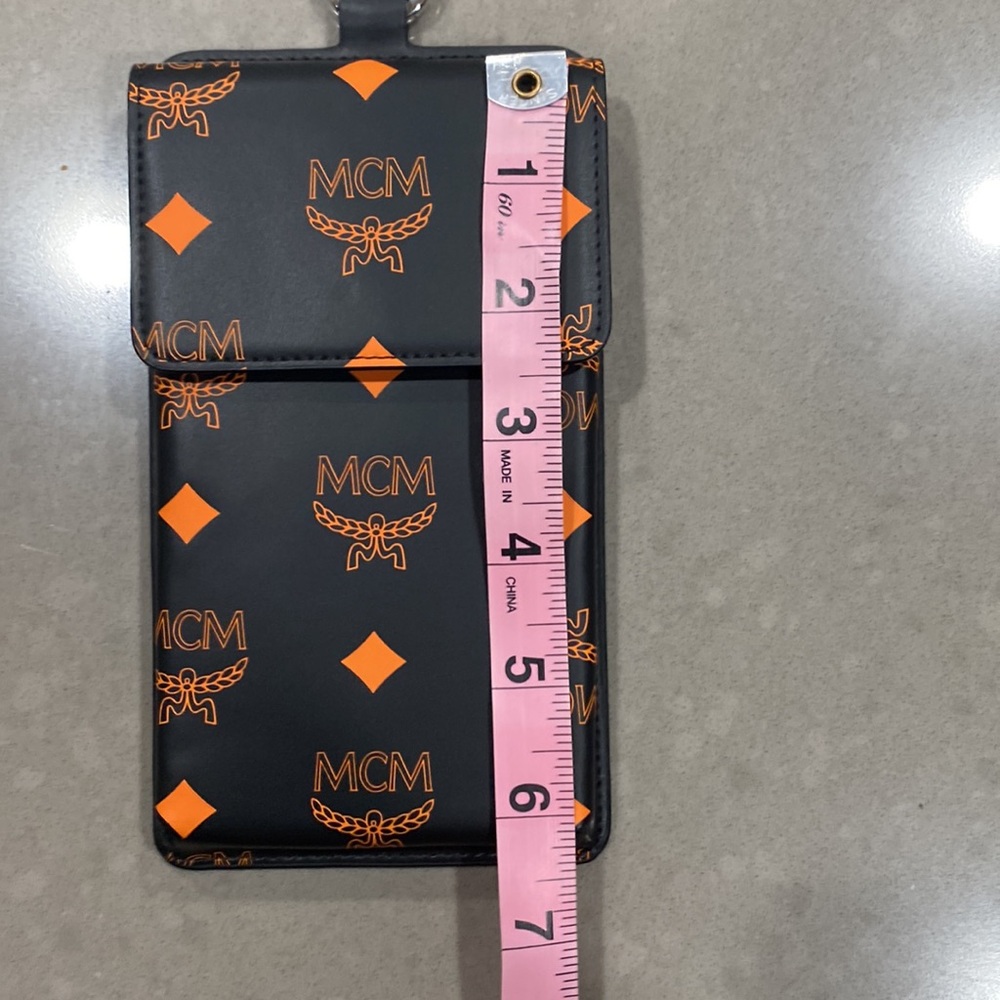 new MCM leather lanyard phone case wallet - Picture 7 of 9